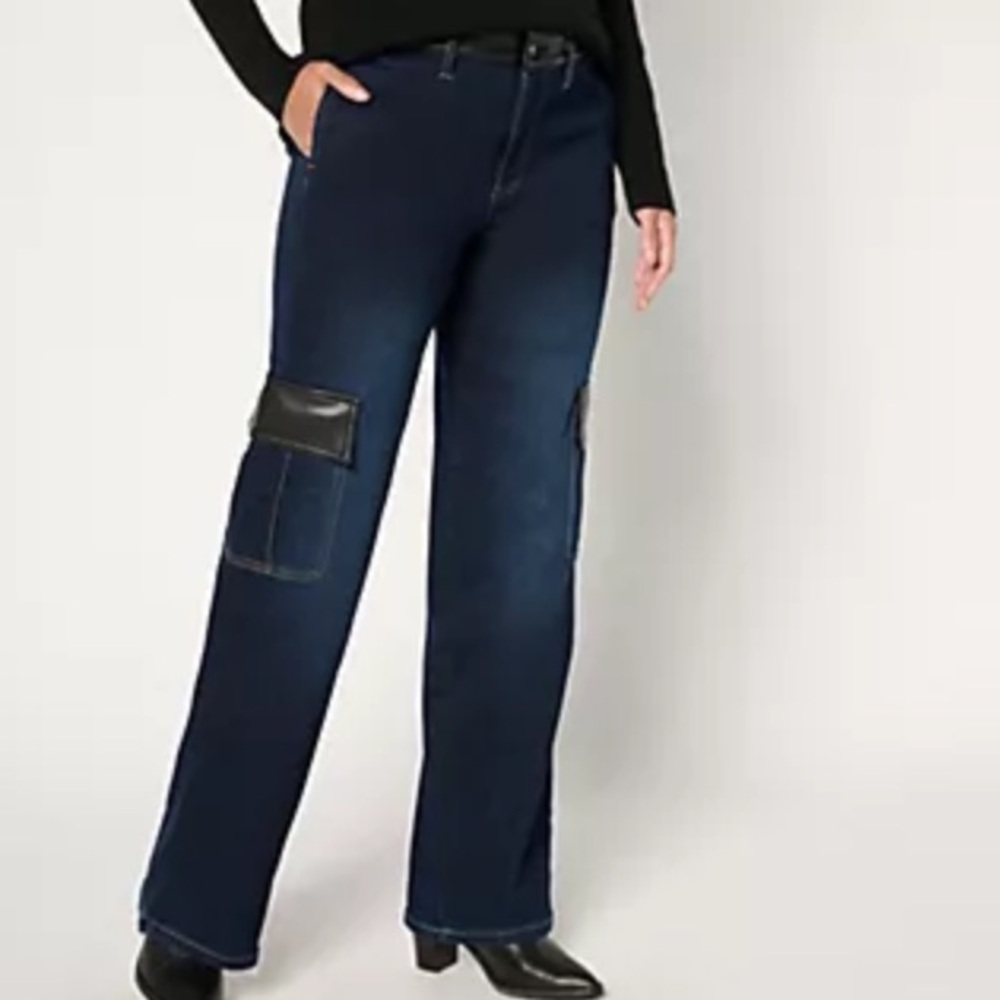 Peace Love World black label, petite cargo jeans with faux leather